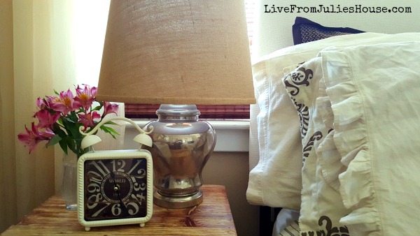 Thrift Store Decor Upcycle Challenge: Faux Mercury Glass Lamps